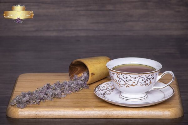 چای کوهی یکی از نوشیدنی‌های محبوبی است که از بهترین برگ‌های گیاهان خراسان جمع‌آوری می‌شود. این چای دارای طعمی مطبوع و اصیل است که از ترکیباتی از جمله برگ‌های گیاهان دارویی با کیفیت و خوشمزه به دست می‌آید.